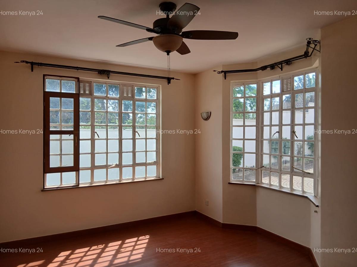 4 Bed House in Runda - 10