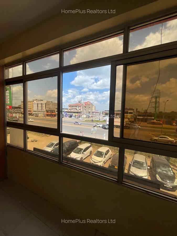 Shop with Parking at Next To Greenspot Hotel - 7