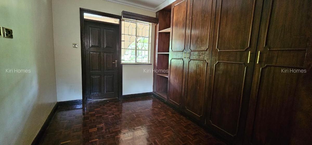 5 Bed Townhouse with En Suite in Karen - 6