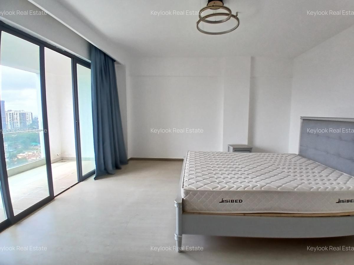 4 Bed Apartment with En Suite at Valley Arcade - 17