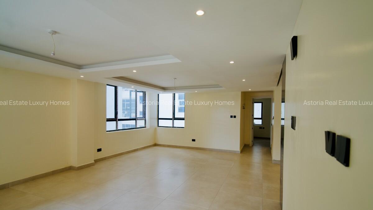 4 Bed Apartment with En Suite at 2026-430 - 7