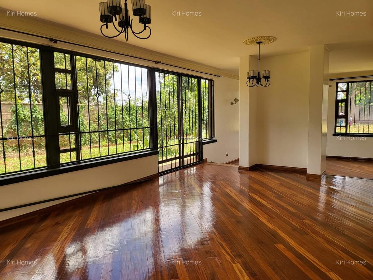 5 Bed Townhouse with En Suite in Runda - 18