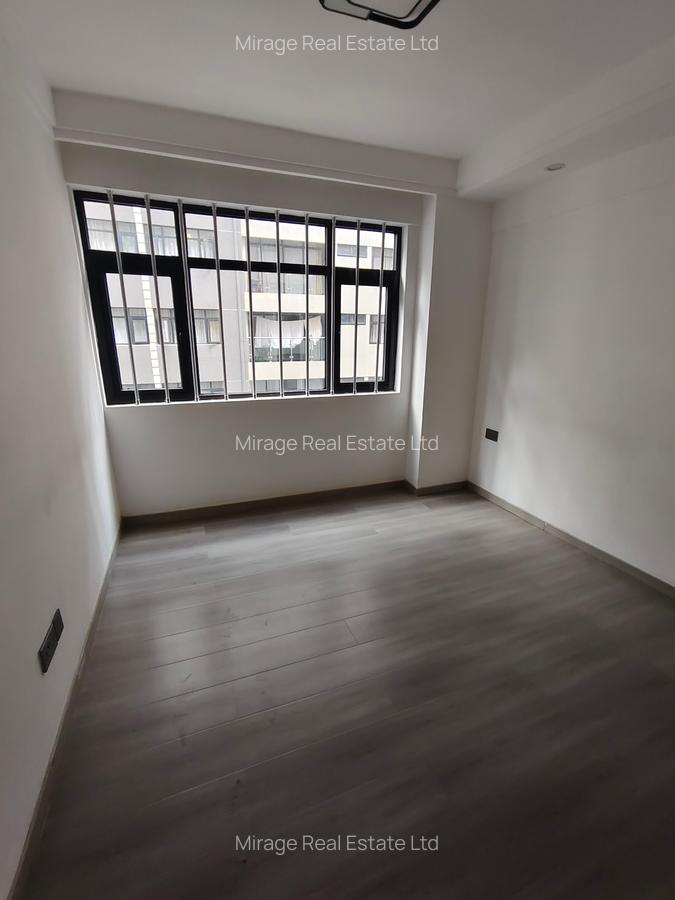 2 Bed Apartment with Gym in Kilimani - 10