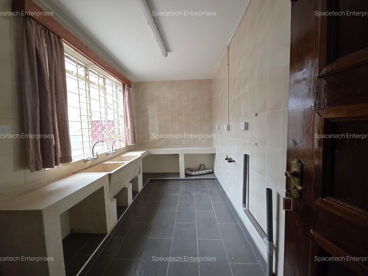 5 Bed House with Staff Quarters in Muthaiga - 10
