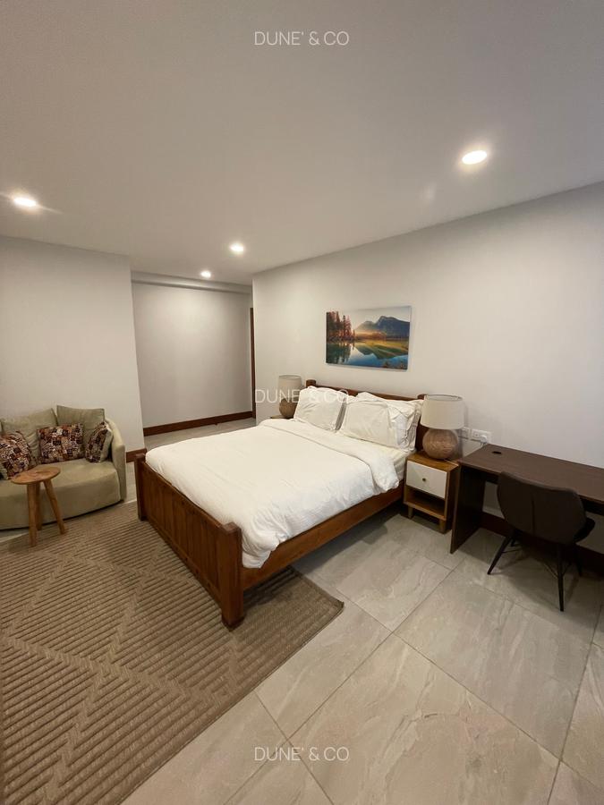 Furnished 3 Bed Apartment with En Suite in Westlands Area - 16