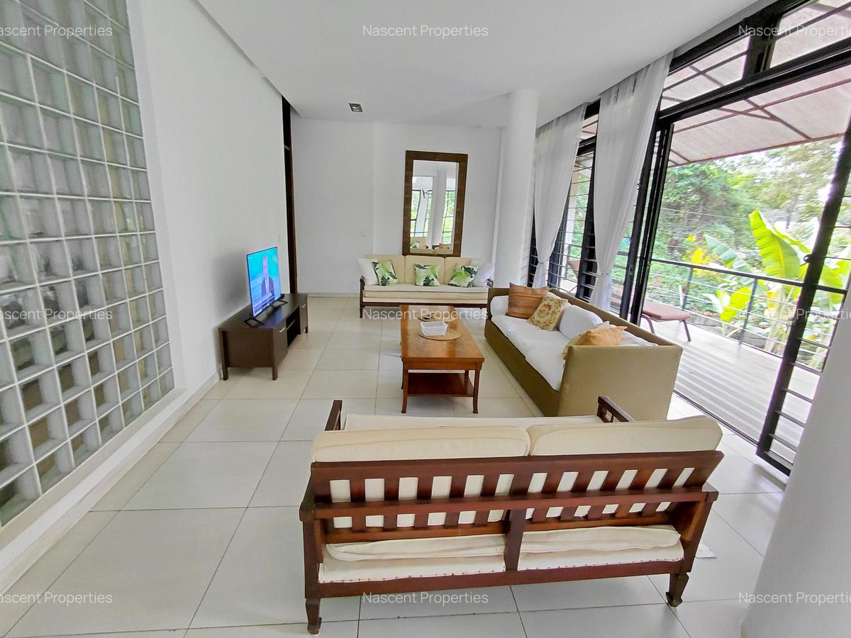 3 Bed House with En Suite in Muthaiga - 10