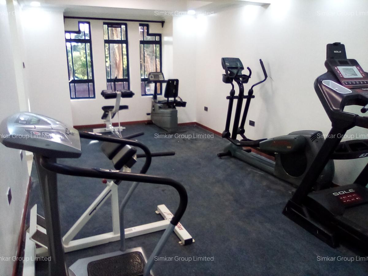Serviced 1 Bed Apartment with En Suite at Convent Drive - 11