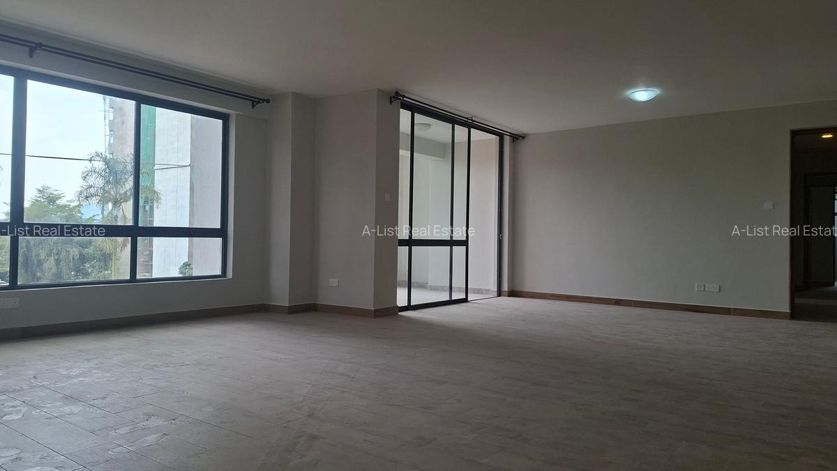 3 Bed Apartment with En Suite at Mandera Road - 4