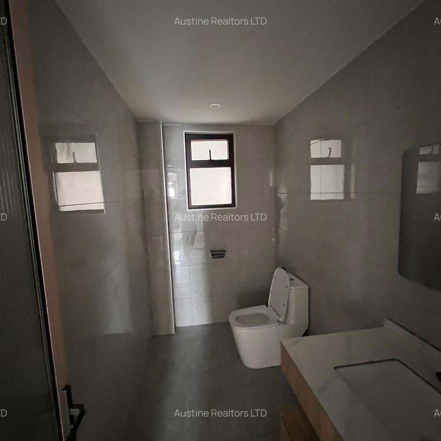 3 Bed Apartment with En Suite at Riverside Drive - 13