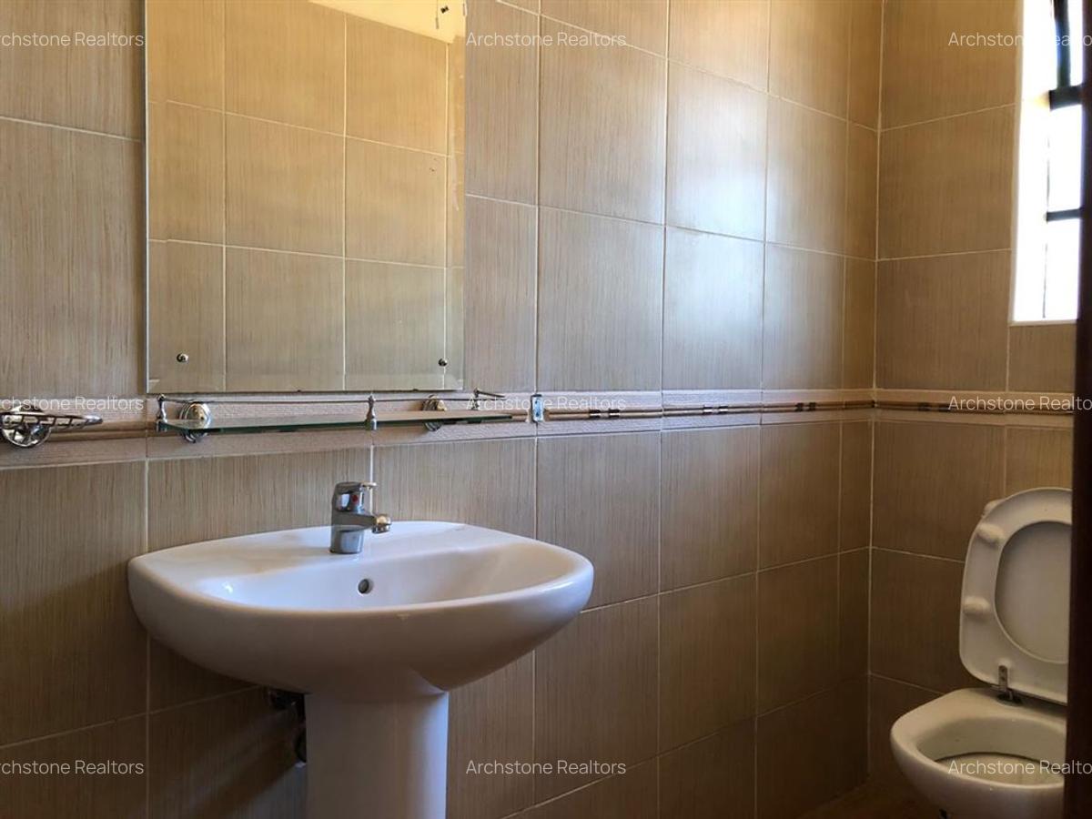 4 Bed Villa in Runda - 6