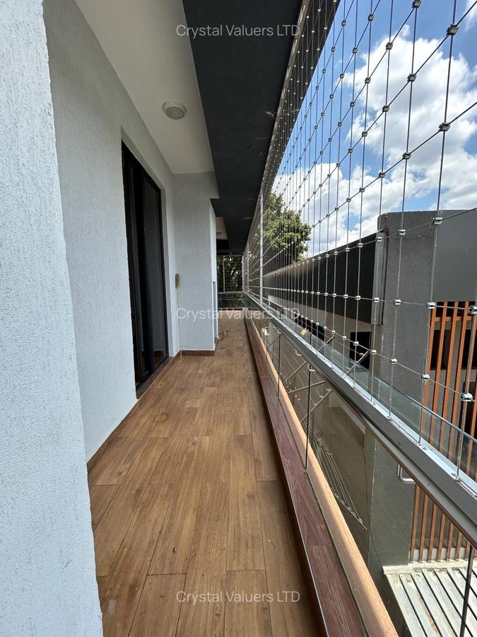 4 Bed Apartment with Swimming Pool in Spring Valley - 7