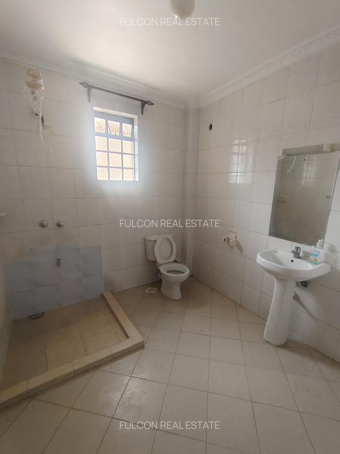 3 Bed Apartment with En Suite in Kileleshwa - 4
