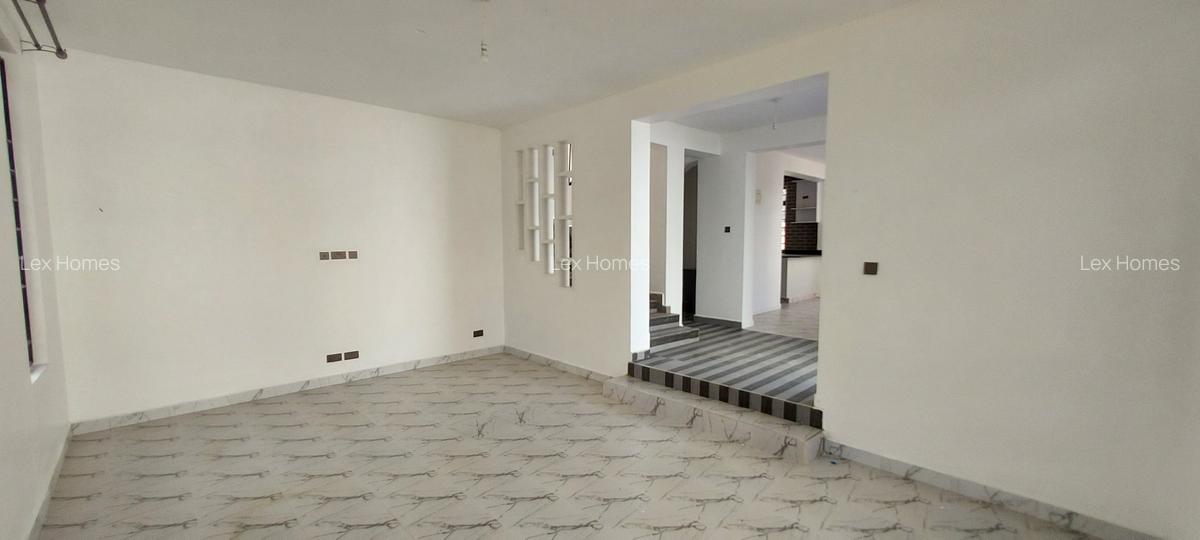 4 Bed House with En Suite at Rimpa Road - 2