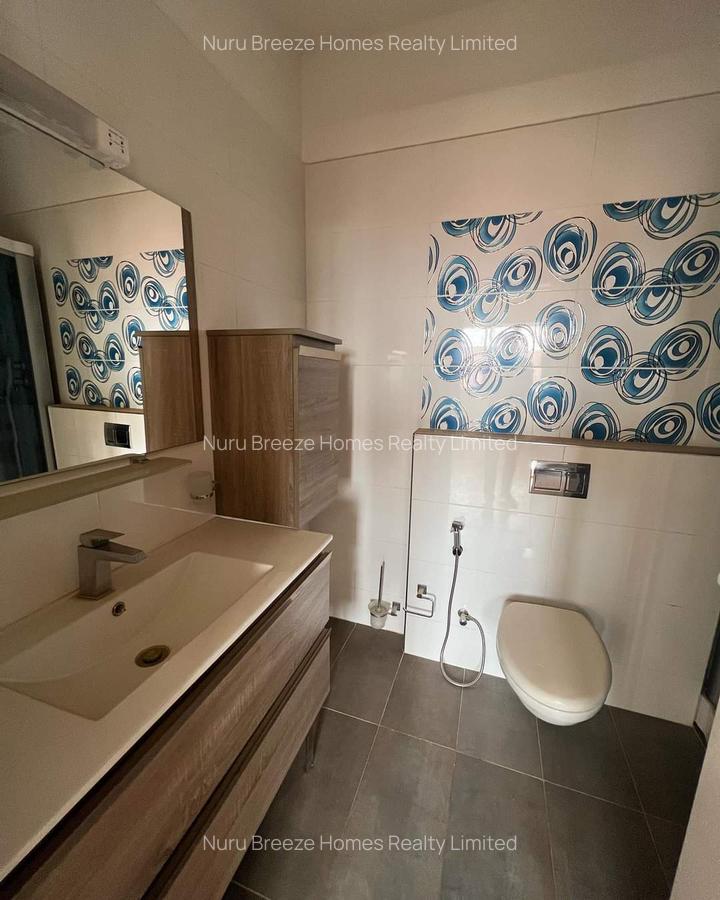 3 Bed Apartment with En Suite in Westlands Area - 19