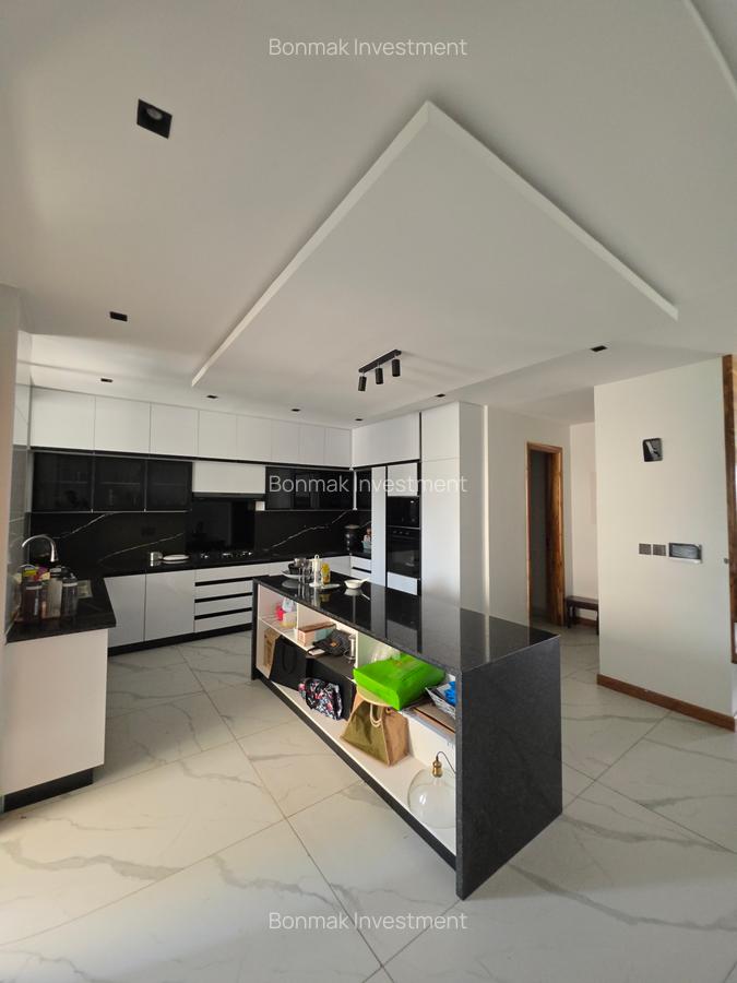 4 Bed Apartment with En Suite at Off Peponi Road. - 15