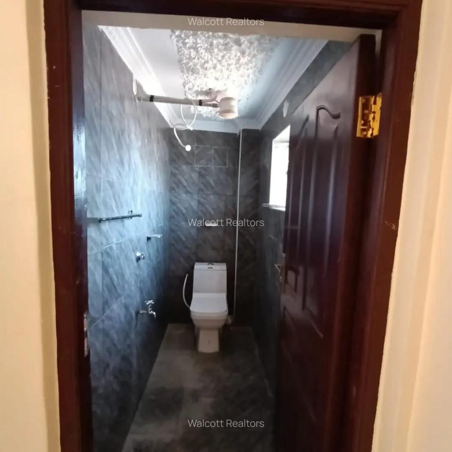 Studio Apartment with En Suite in Kinoo - 4