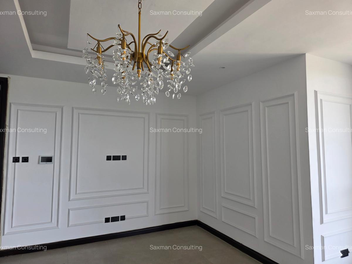 3 Bed Apartment with En Suite in Riverside - 12