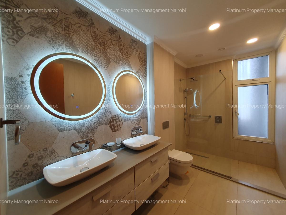 2 Bed Apartment with En Suite at The Colosseum - 11