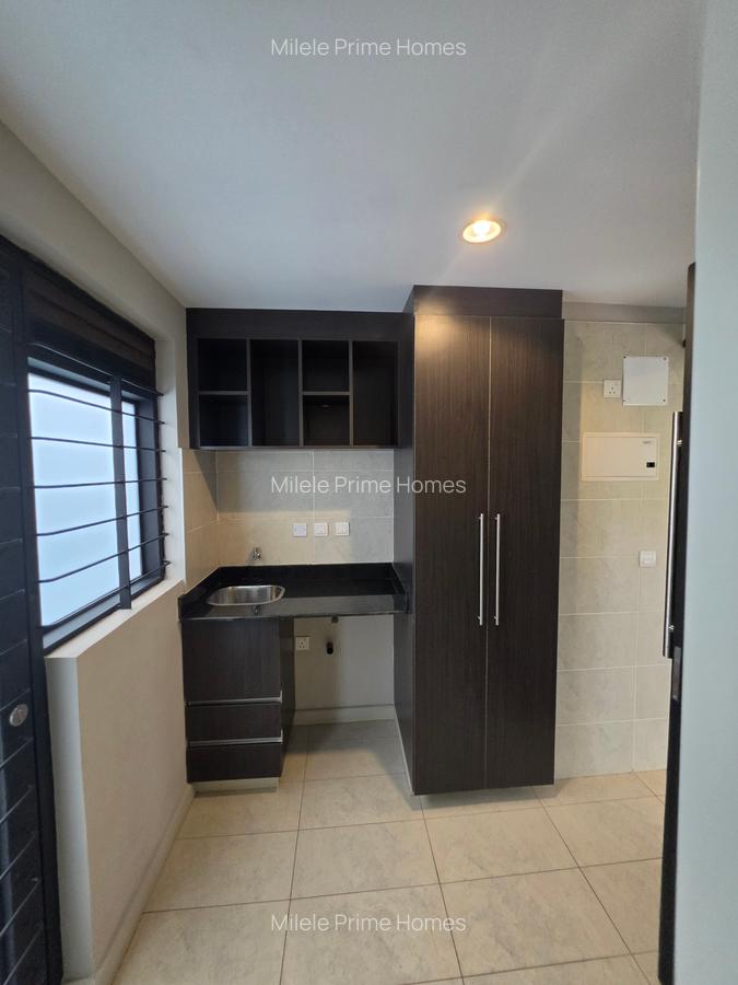 3 Bed Villa with En Suite at Runda Ineza - 12