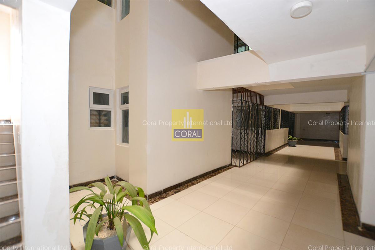 3 Bed Apartment with Backup Generator in Madaraka - 16