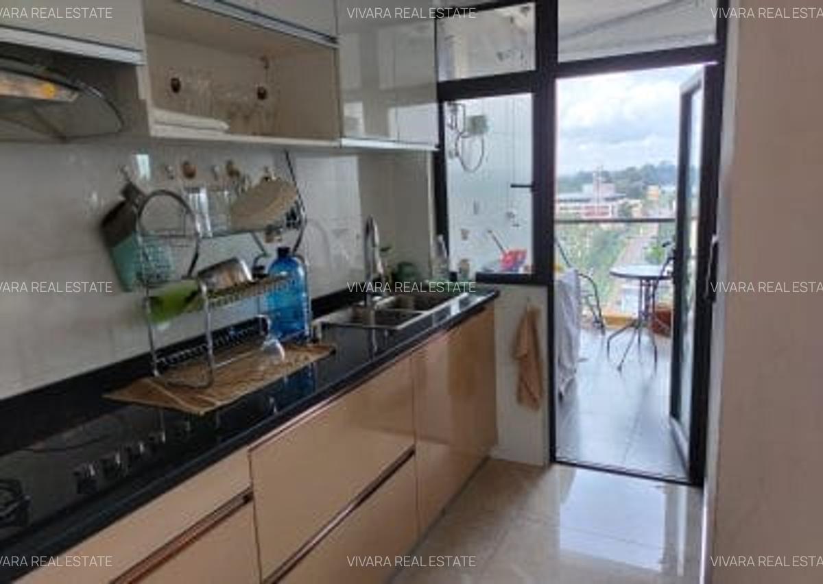 2 Bed Apartment with En Suite in Lavington - 6