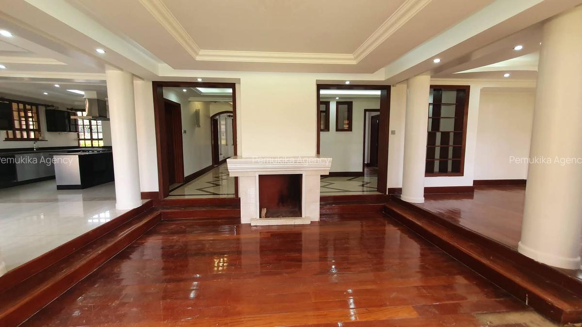5 Bed Townhouse with En Suite in Runda - 3