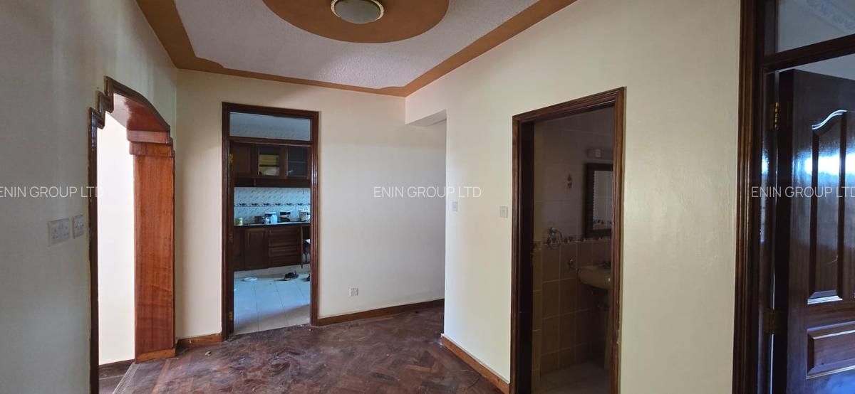 4 Bed Townhouse with En Suite at Amboseli Road - 11