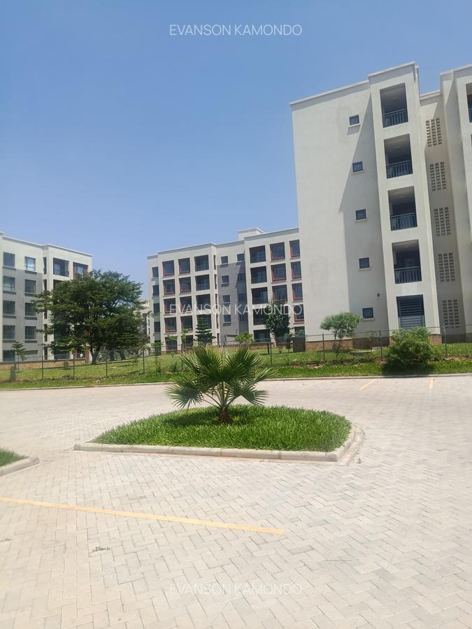 2 Bed Apartment with En Suite at Northland Heights Apartments - 1