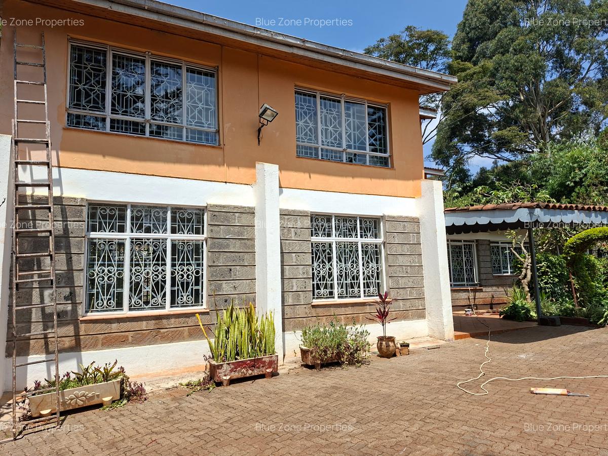 4 Bed House with En Suite at Off Un Avenue - 3