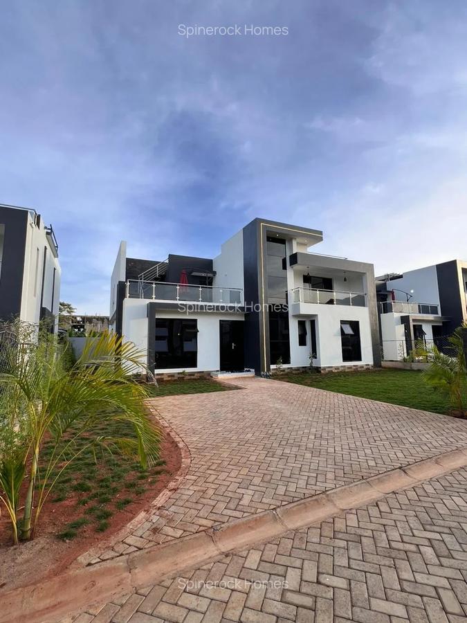 5 Bed Villa with En Suite at Thika Road Near Spur Mall - 2