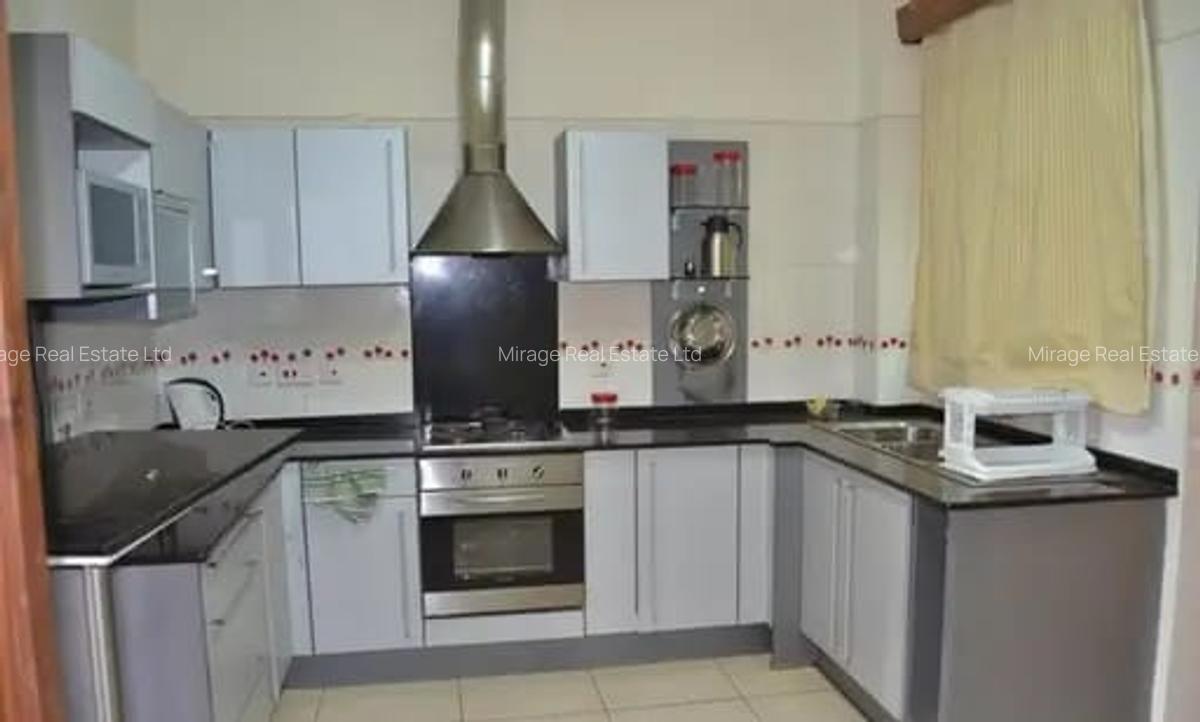 3 Bed Apartment with Swimming Pool in Rhapta Road - 16