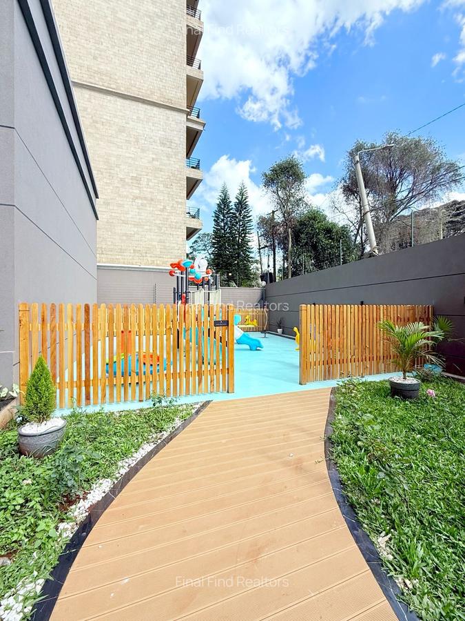 Serviced 2 Bed Apartment with En Suite in Riverside - 18