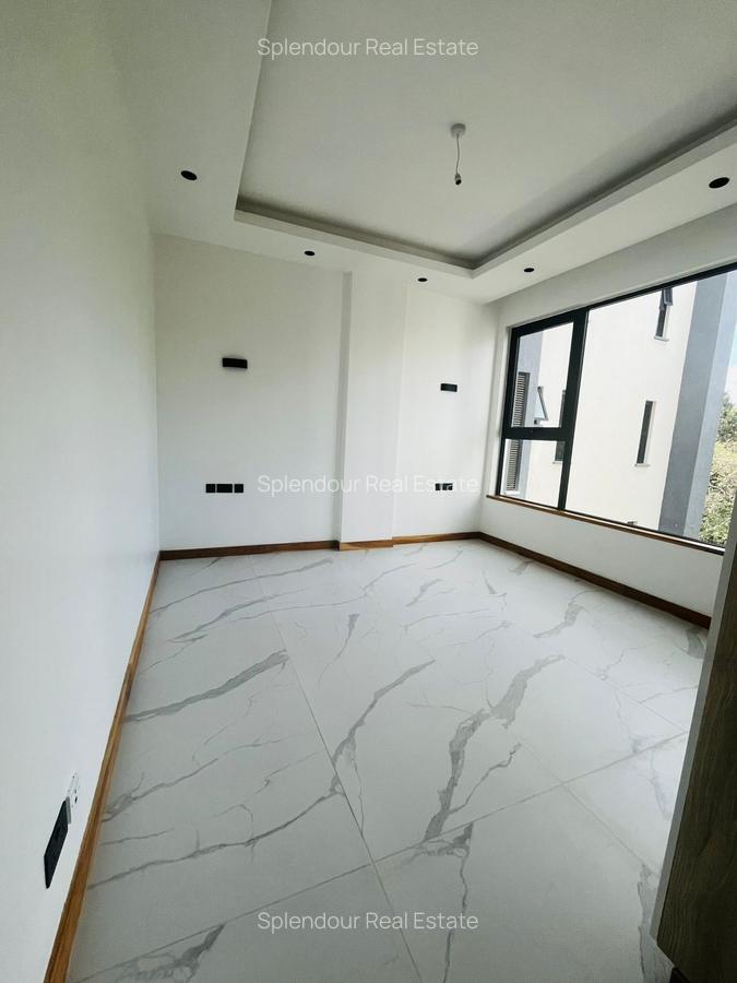 2 Bed Apartment with En Suite in Westlands Area - 14