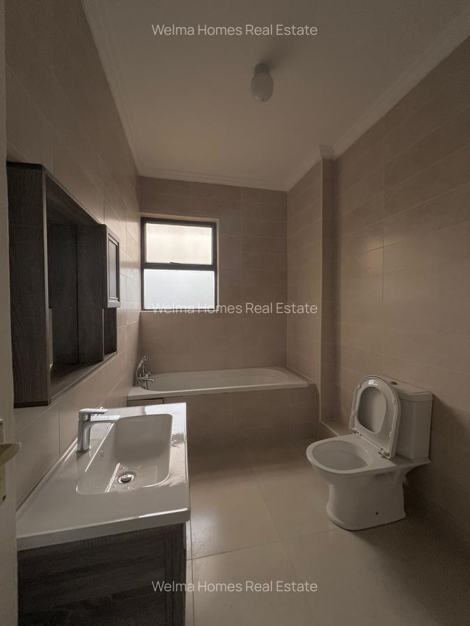 3 Bed Apartment with En Suite in Lavington - 15