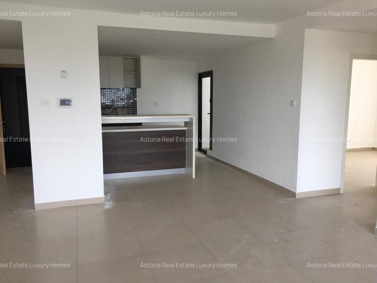 1 Bed Apartment with En Suite at 2026-440 1 Bed - 7