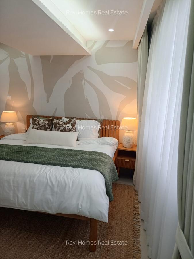 Studio Apartment with Swimming Pool at Kindaruma Road - 17