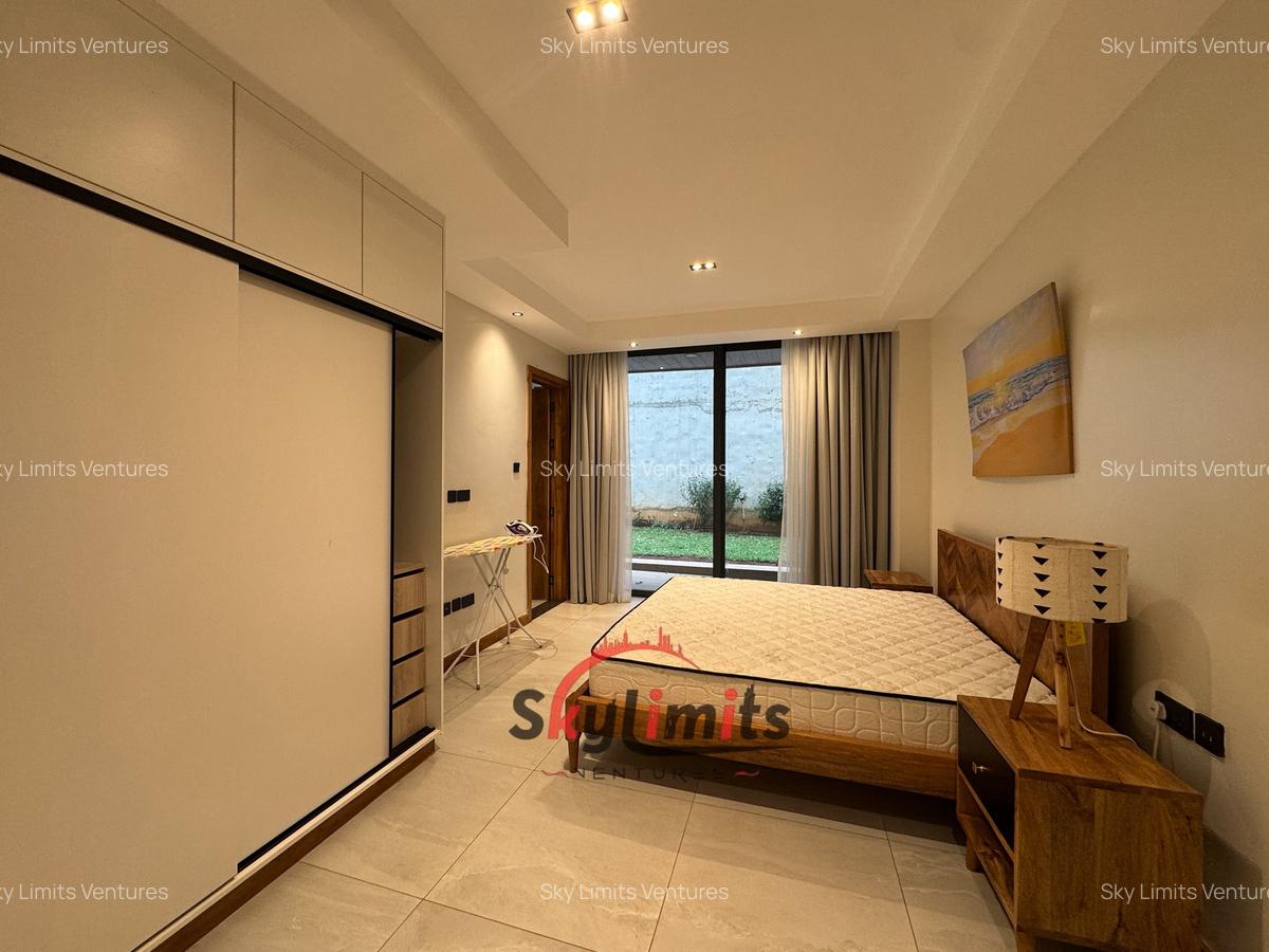 4 Bed Apartment with En Suite at Peponi Rd - 7