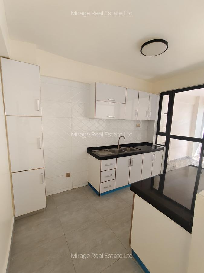 2 Bed Apartment with Gym in Kilimani - 1