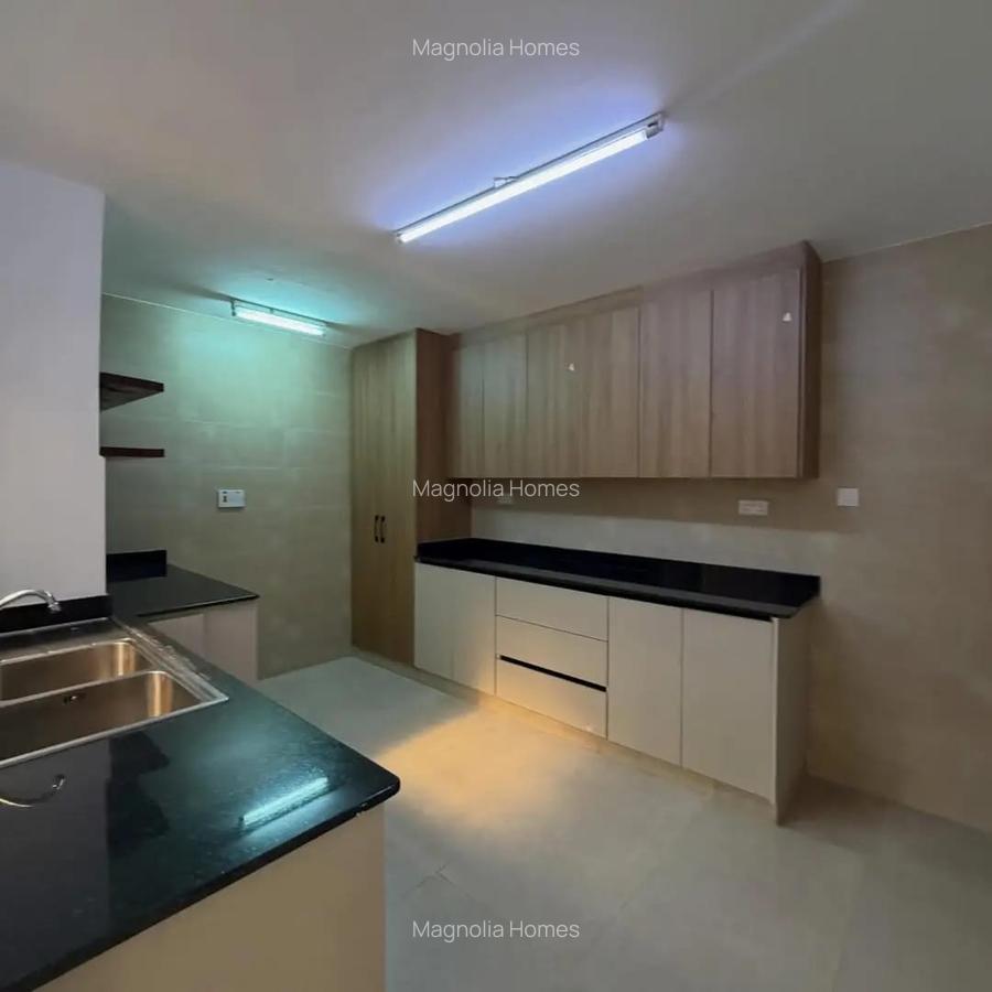 3 Bed Townhouse in Westlands Area - 17