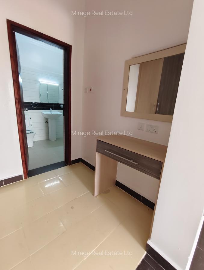 2 Bed Apartment with En Suite in Lavington - 12