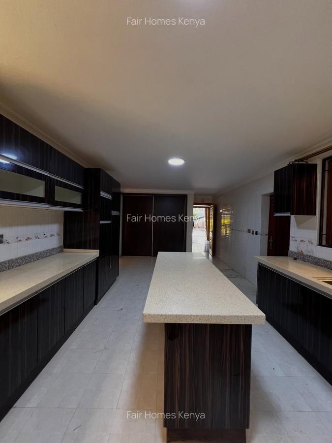 5 Bed Apartment with En Suite at Chalbi Drive - 5