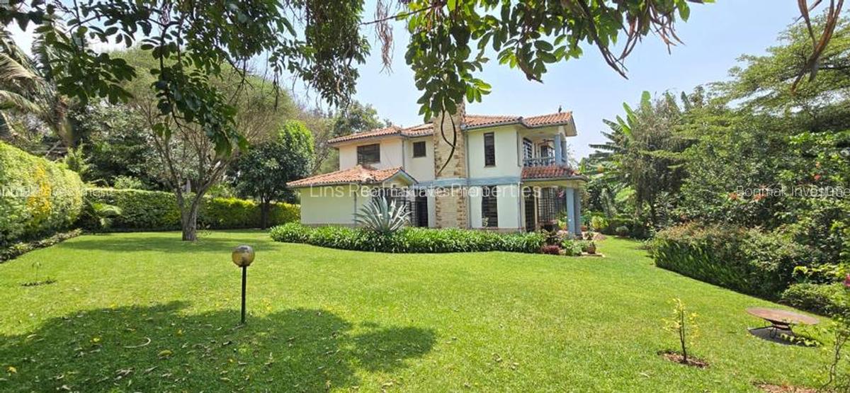 4 Bed Townhouse with En Suite at Rossylin - 1