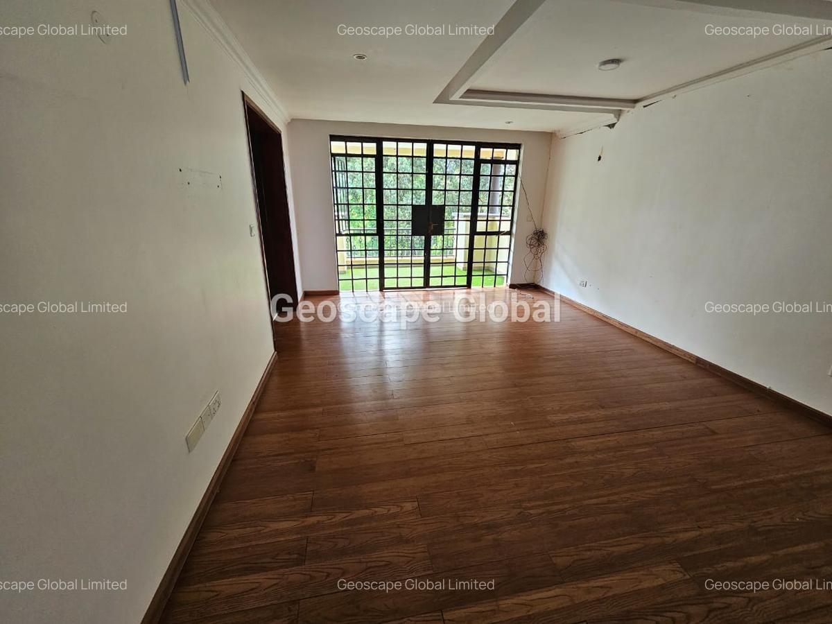 4 Bed Villa with En Suite in Kitisuru - 15