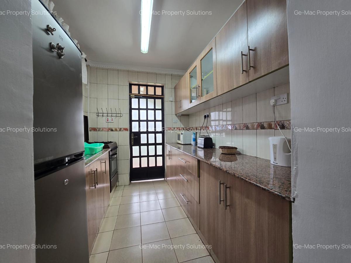 Furnished 2 Bed Apartment with En Suite in Nyari - 11