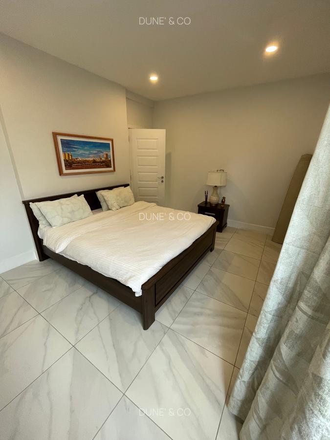 Serviced 2 Bed Apartment with En Suite in Westlands Area - 13