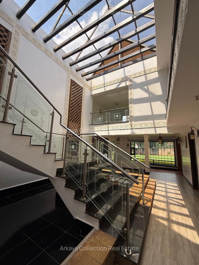 5 Bed House with En Suite in Runda - 5