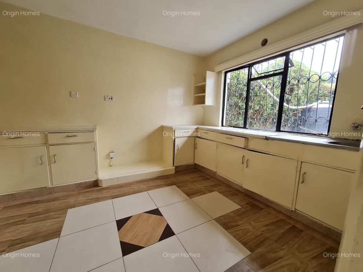 4 Bed Townhouse with En Suite at Kilimani - 5