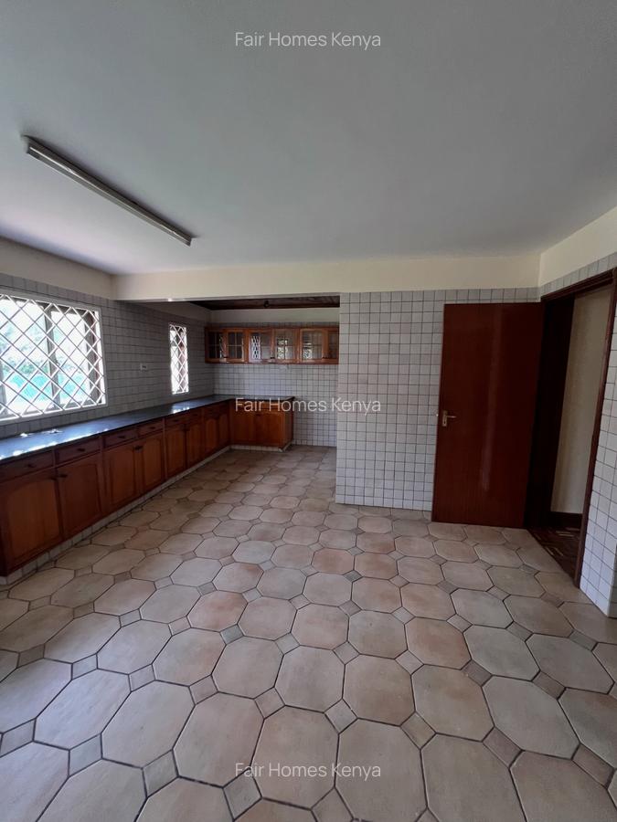 4 Bed Townhouse with En Suite at Gitanga Road - 9