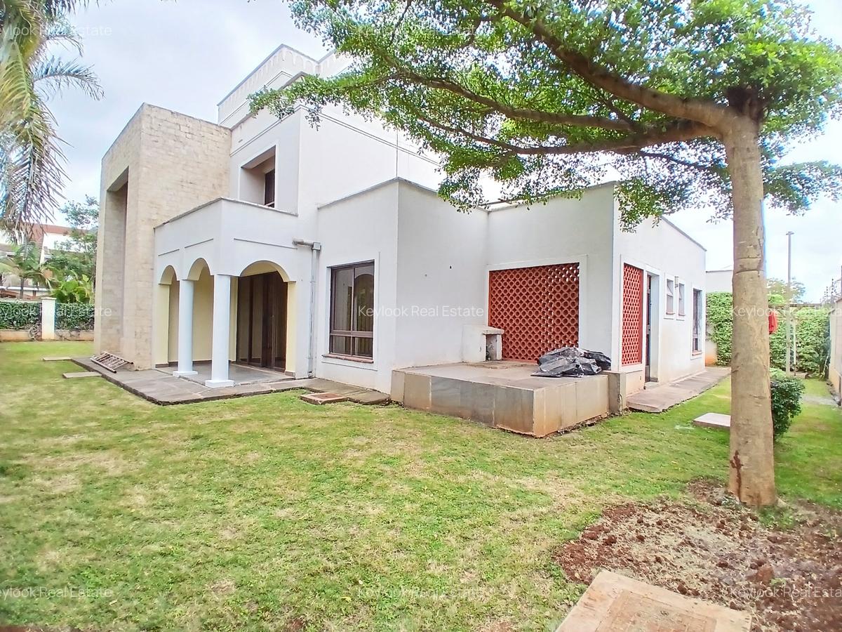 4 Bed Townhouse with En Suite at Lavington Green - 1