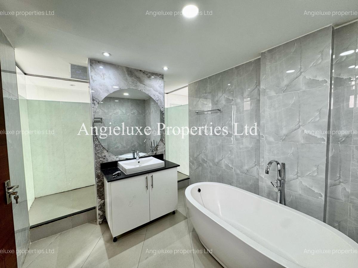 4 Bed Apartment with En Suite at General Mathenge - 9